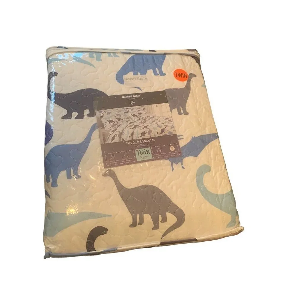 Home & Main Kids Quilt and Sham Set White Blue Dinosaur Pattern Twin Size
